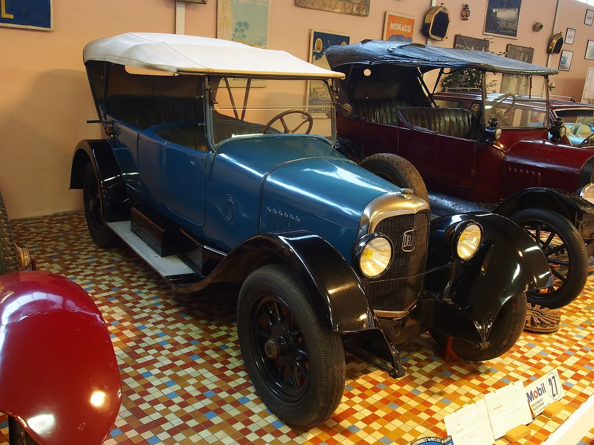 Delahaye Type 87