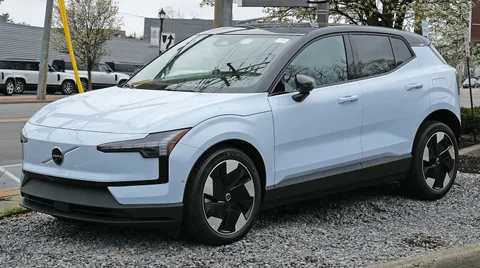 Volvo EX30 — 7