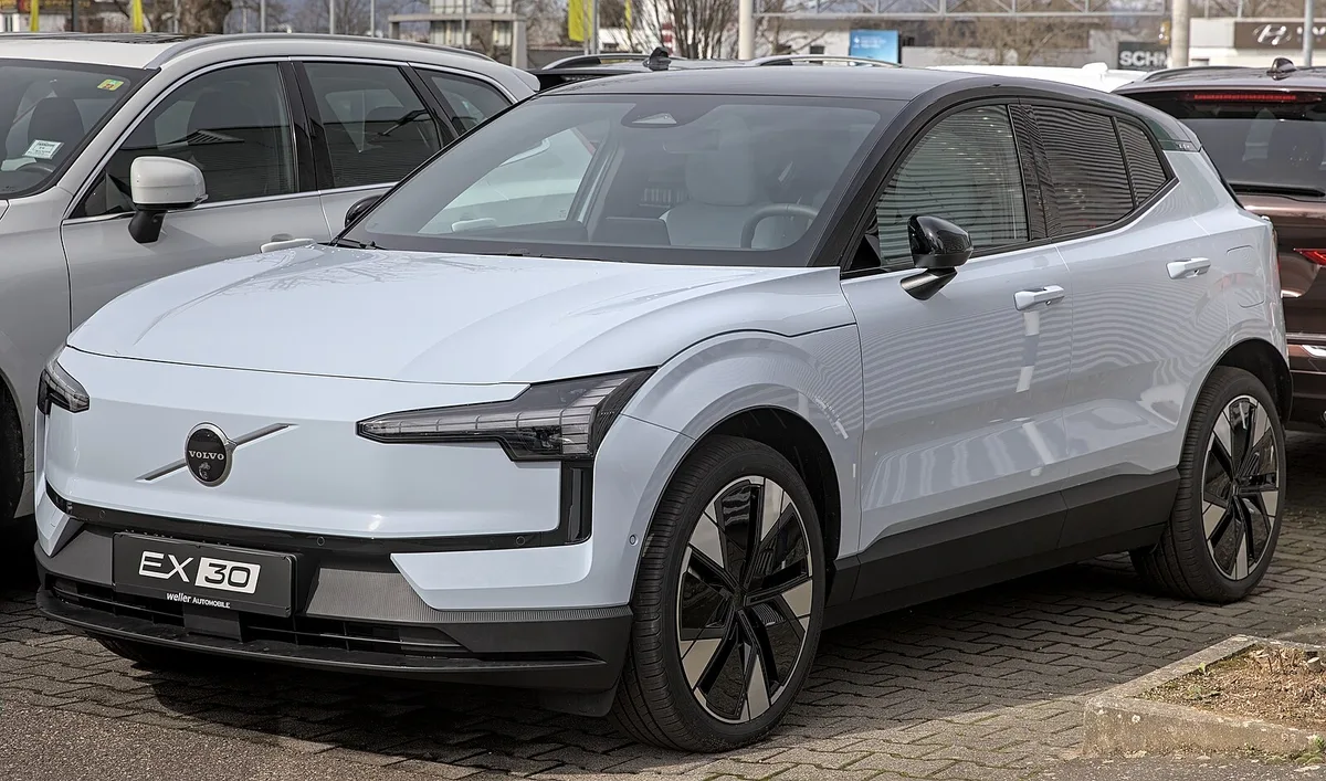 Volvo EX30