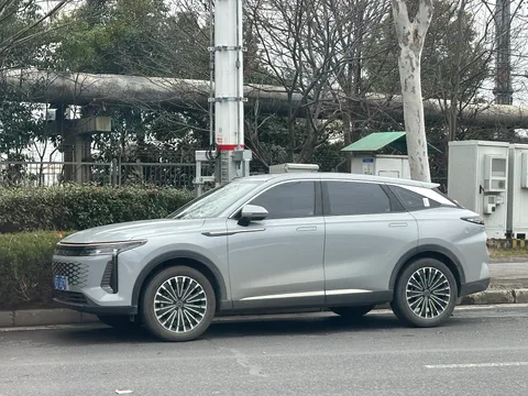 Exeed Yaoguang — 3