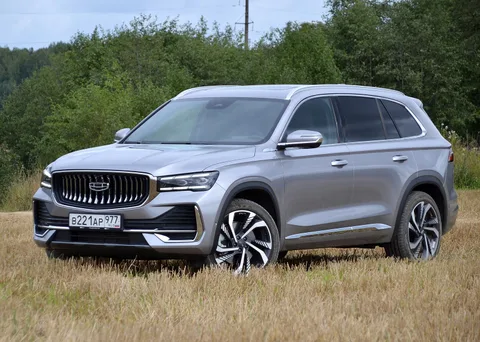Geely Monjaro — 5