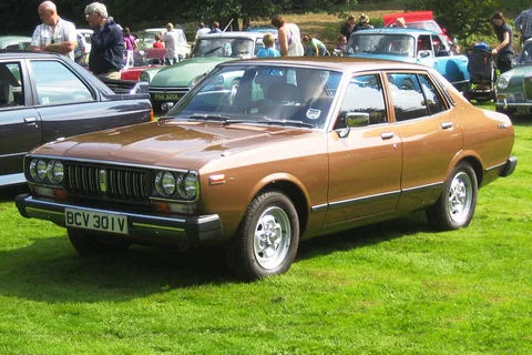 Datsun 200B — 8
