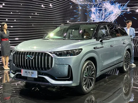 Chery Tiggo 9 — 6