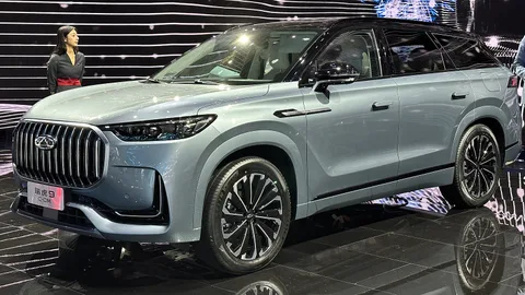 Chery Tiggo 9 — 8