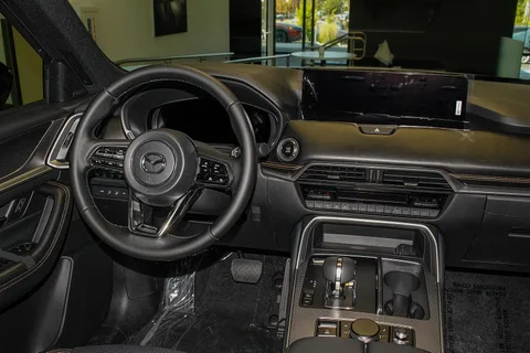 Mazda CX-70 — 8