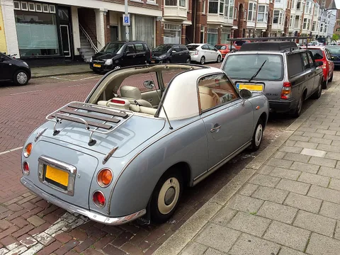Nissan Figaro — 5
