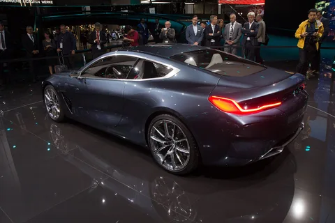 BMW 8 Series (E31) — 2