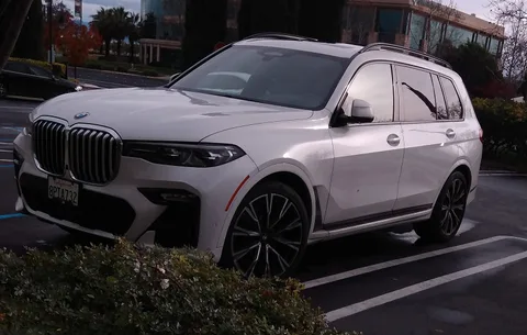 BMW X7 — 8