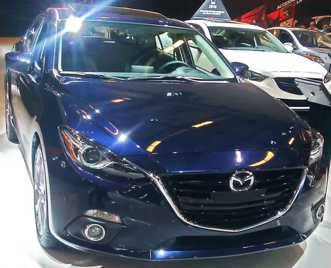 Mazda3 (BM) — 3