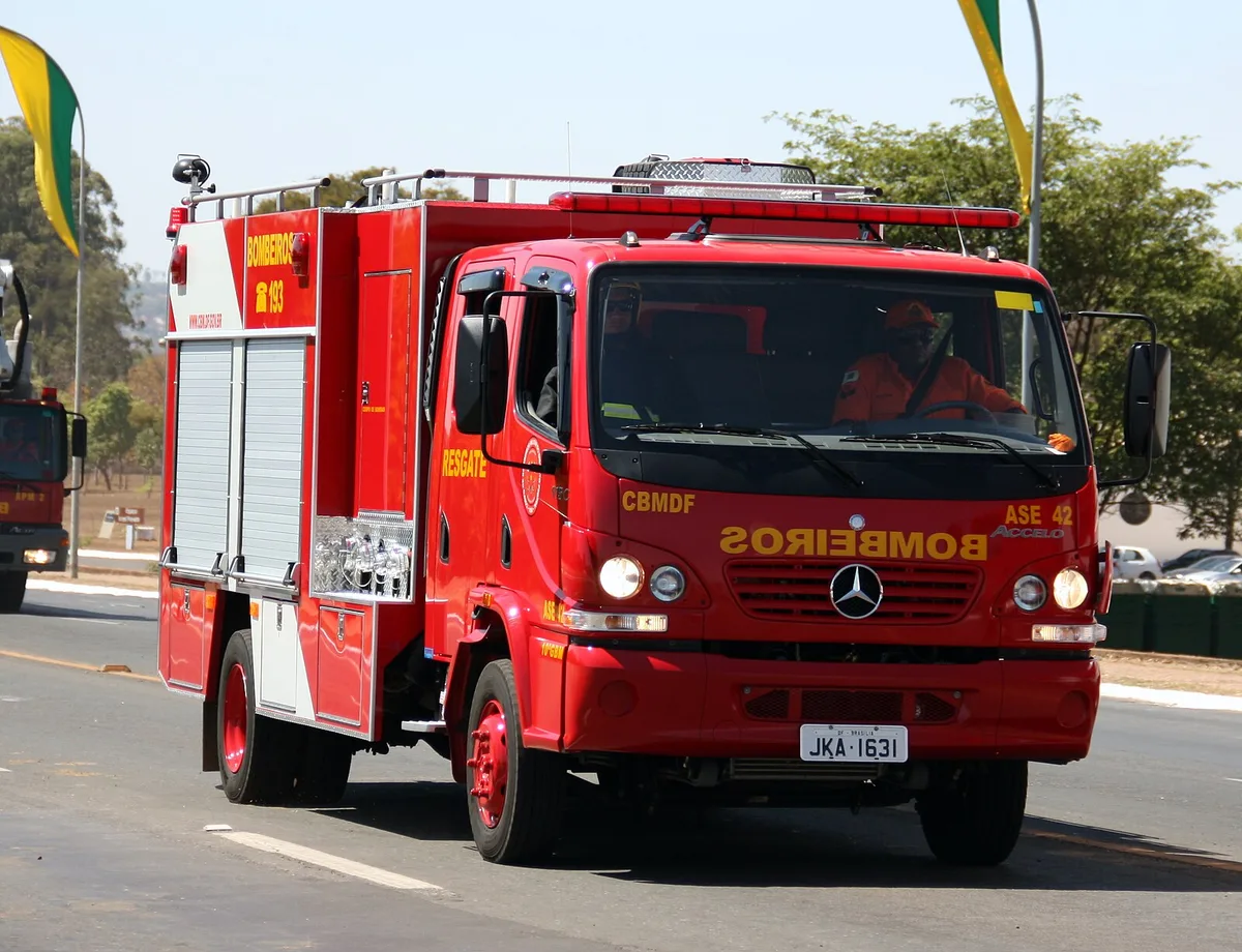 Mercedes-Benz Accelo