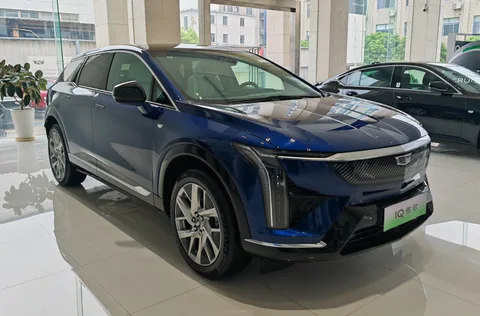 Cadillac Optiq — 8