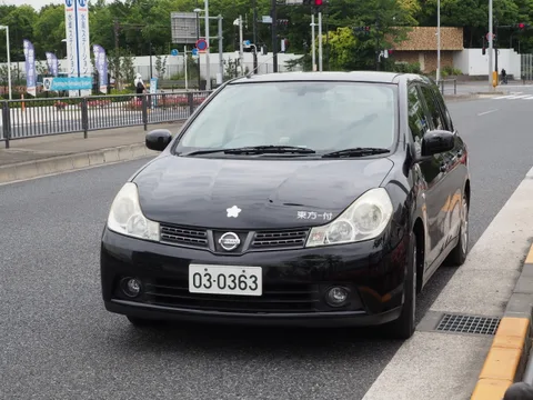 Nissan Wingroad — 8