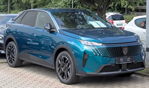 Peugeot 3008 C — 6