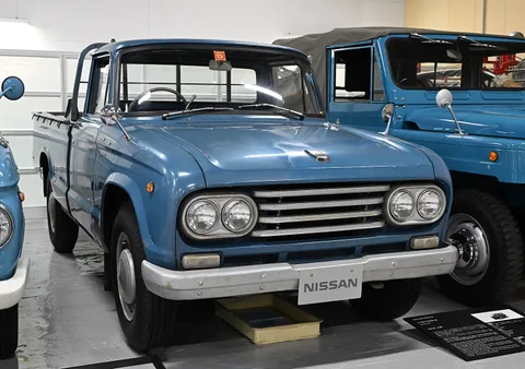Nissan Junior — 2