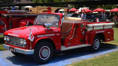 Nissan Junior — 3