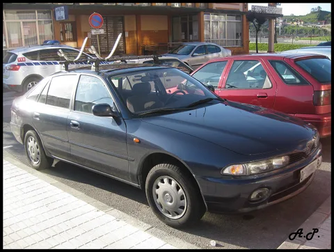 Mitsubishi Galant (7th generation) — 3