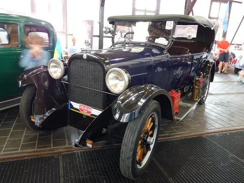 Dodge 126 — 4