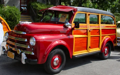 Dodge B Series — 2