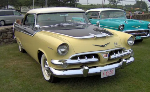 Dodge Custom Royal