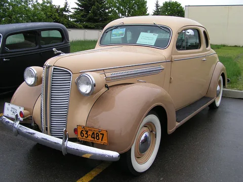Dodge Series D5 — 4