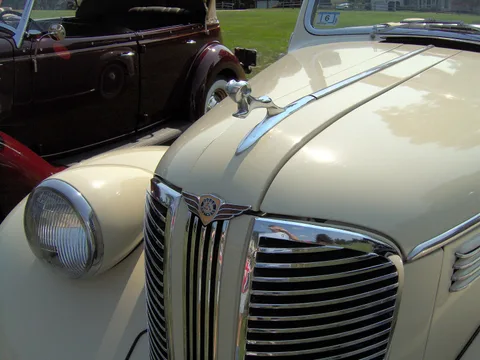 Dodge Series D8 — 3