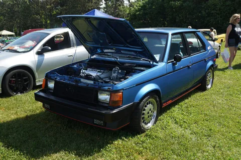 Dodge Omni — 6