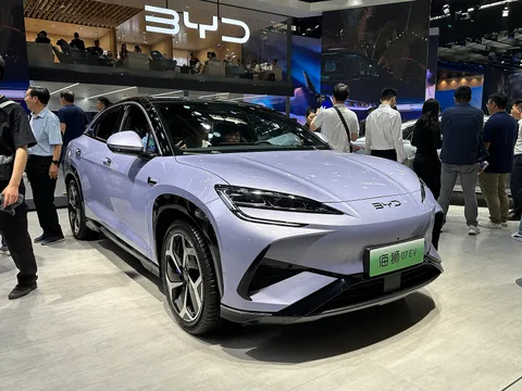 BYD Sealion 07 — 5