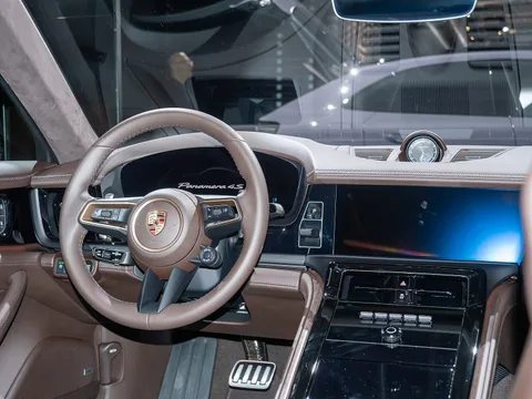 Porsche 972 Panamera — 2