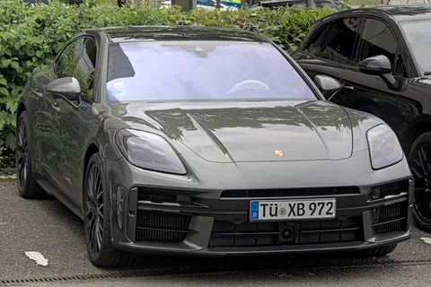 Porsche 972 Panamera — 4