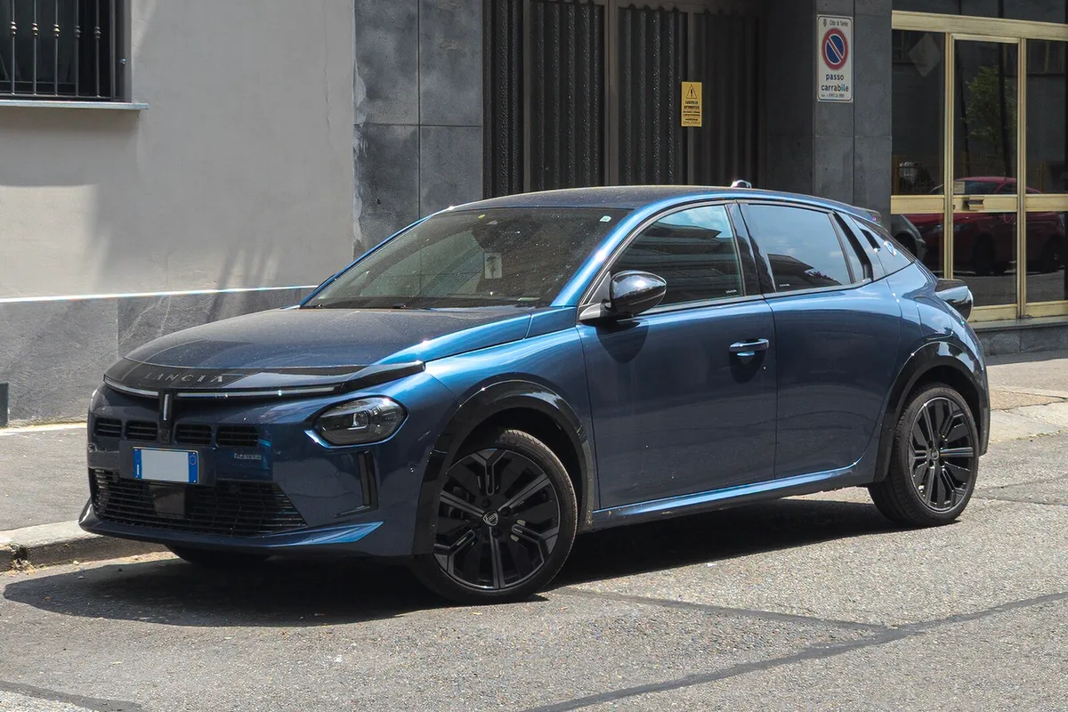 Lancia Ypsilon (L21)