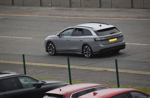 Volkswagen ID.7 Tourer — 7