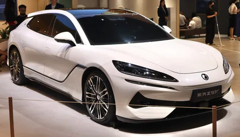 Denza Z9 — 2
