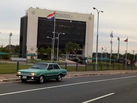 Ford Del Rey — 5