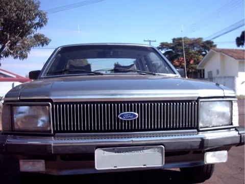Ford Del Rey — 8