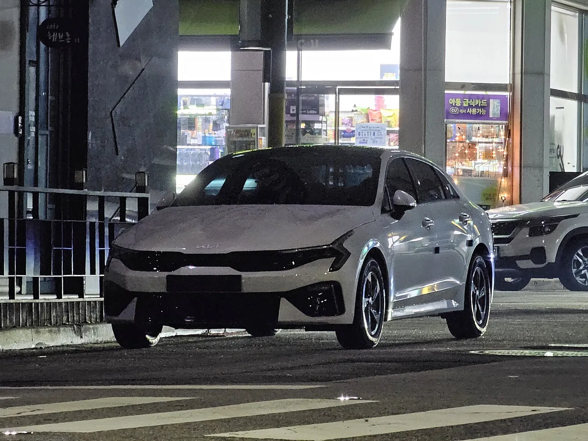 Kia K5