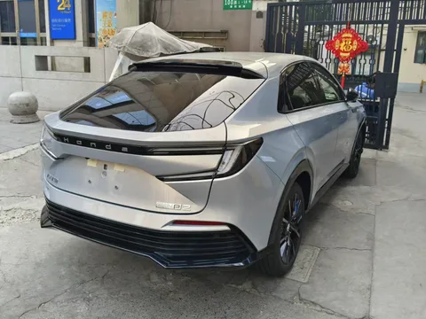 Honda e:NP2 — 8