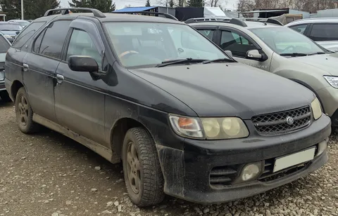 Nissan R'nessa — 2