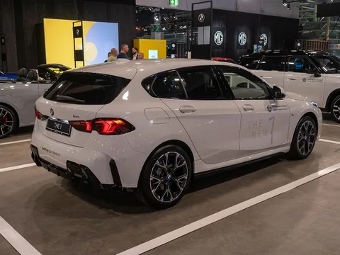BMW F70 — 5