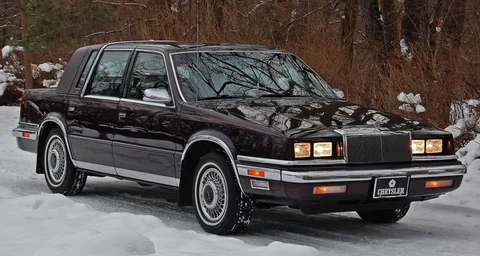 Chrysler New Yorker Fifth Avenue — 6