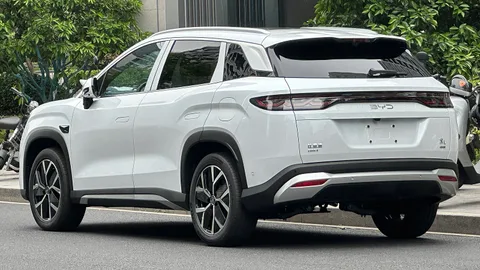 BYD Song L DM-i — 8