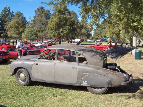 Tatra 600 — 3