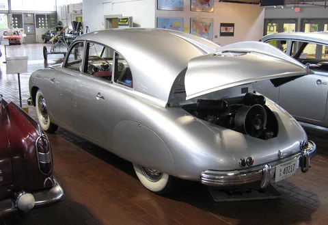 Tatra 600 — 6