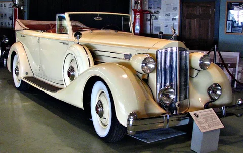 Packard Twelve — 5