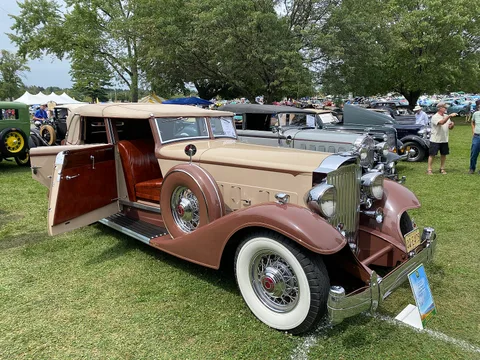 Packard Twelve — 6