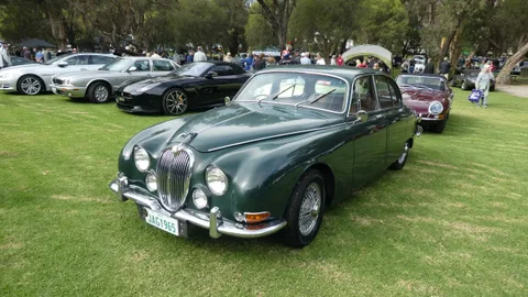 Jaguar S-Type — 6
