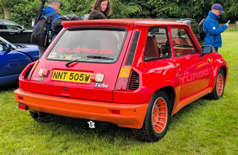 Renault 5 Turbo — 3