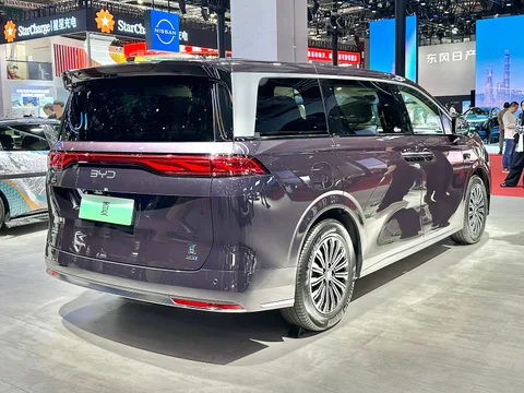 BYD Xia — 8