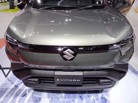Suzuki e Vitara — 3