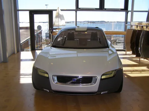Volvo YCC — 2