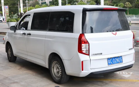 Wuling Zhengcheng (2nd generation) — 2